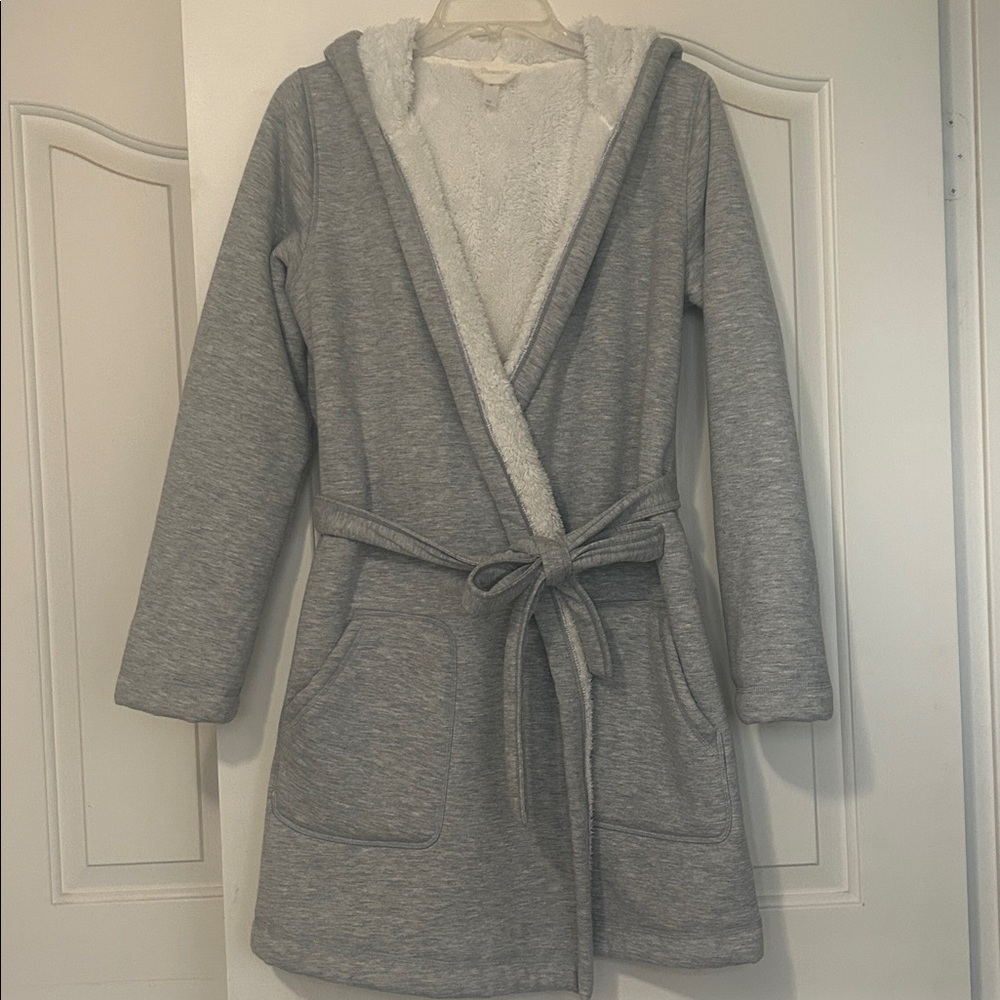 Gap sherpa lined robe